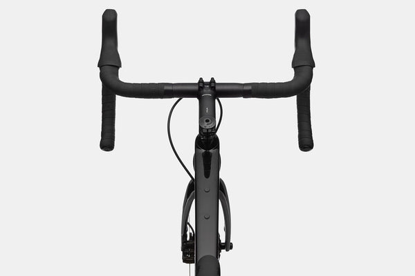 Cannondale Synapse Carbon 4 Endurance Road Bike in Black
