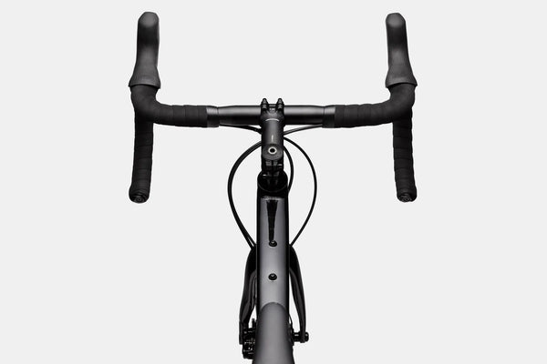 Cannondale Synapse 1 Endurance Road Bike in Pearl Black