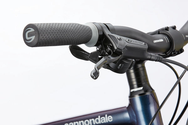 Cannondale Quick 3 Hybrid Bike in Chameleon Blue
