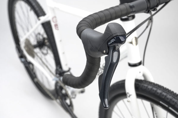 Genesis Croix De Fer 10 in White