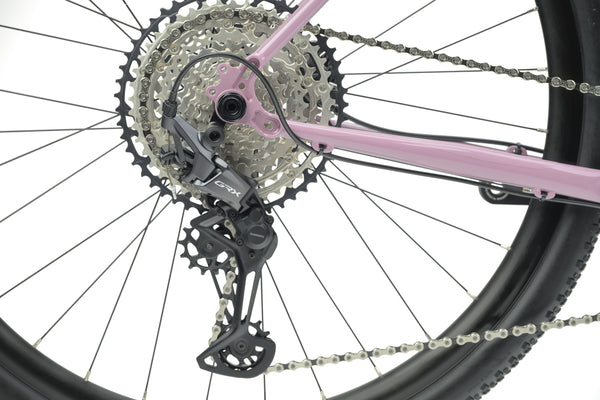Genesis Croix De Fer 40 in Pink