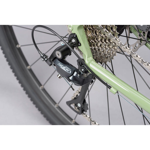 Genesis CDA 20 Gravel Bike in Green