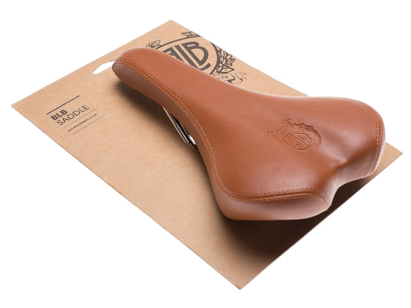 BLB Curve Race Saddle in Honey Brown